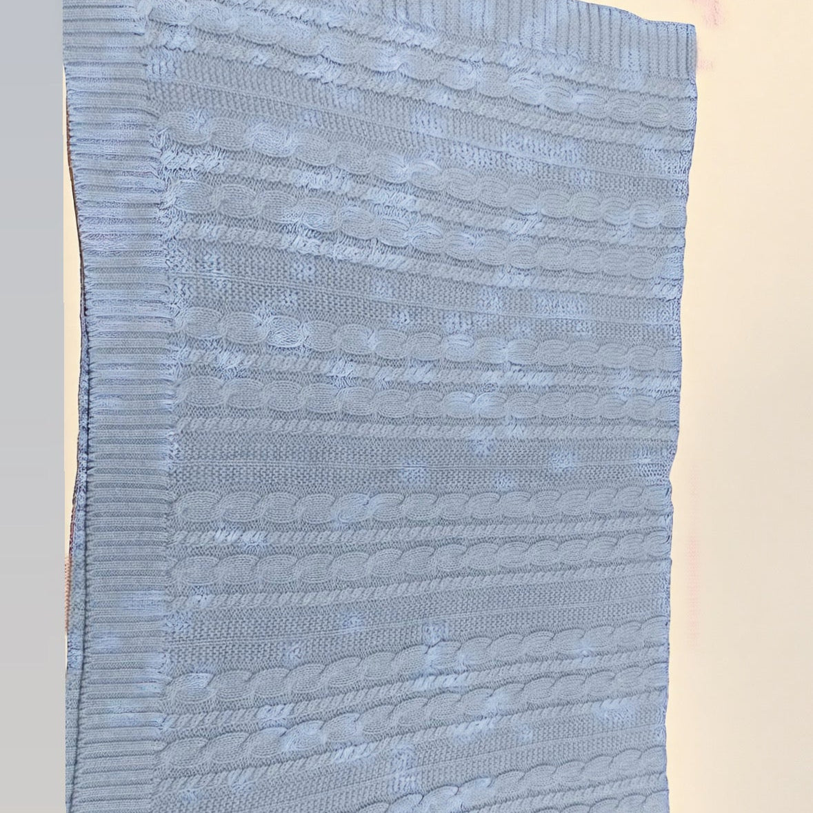 Pure Snug Cable Knit Cotton Blankets