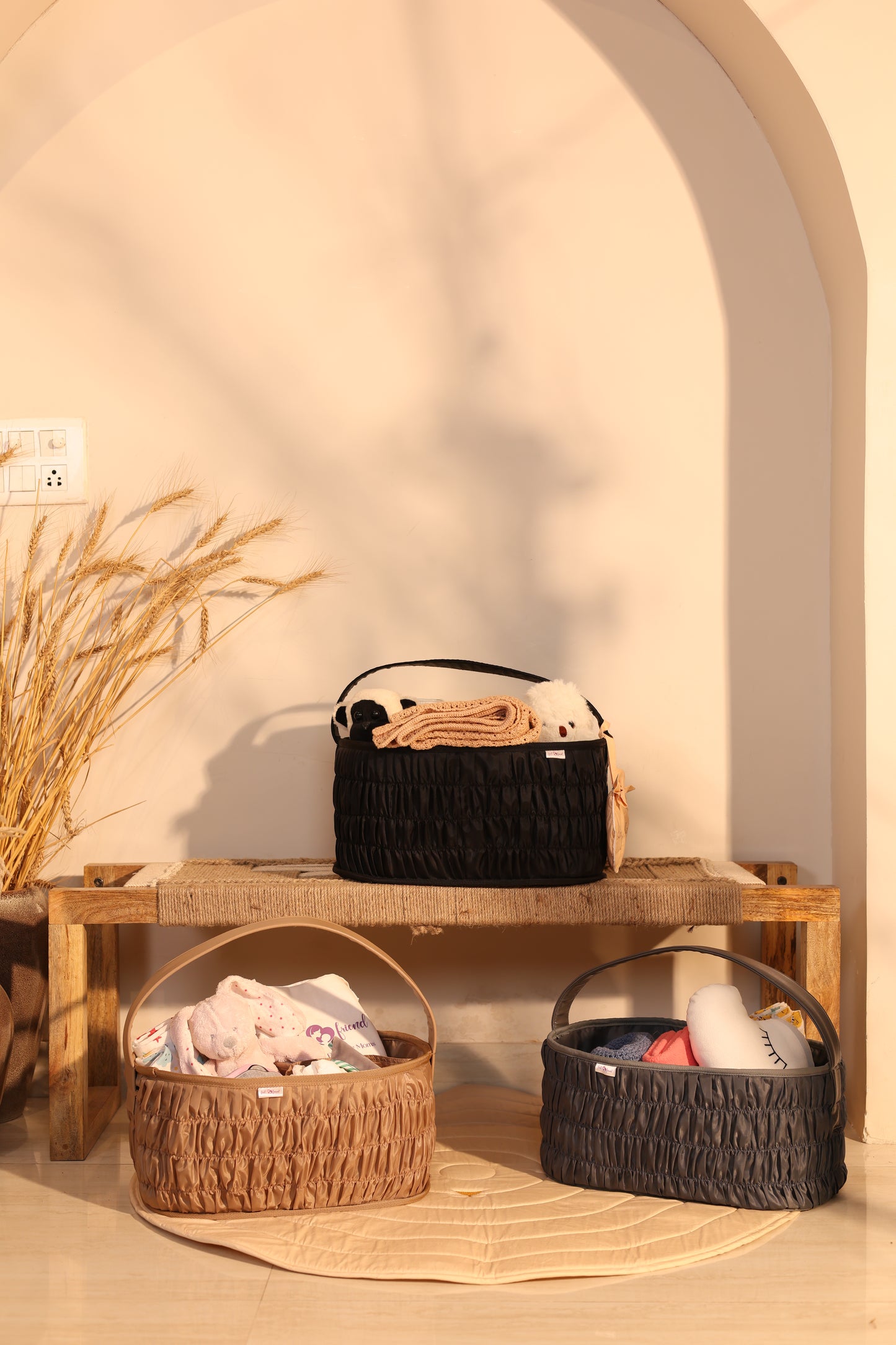 Nestling Caddy