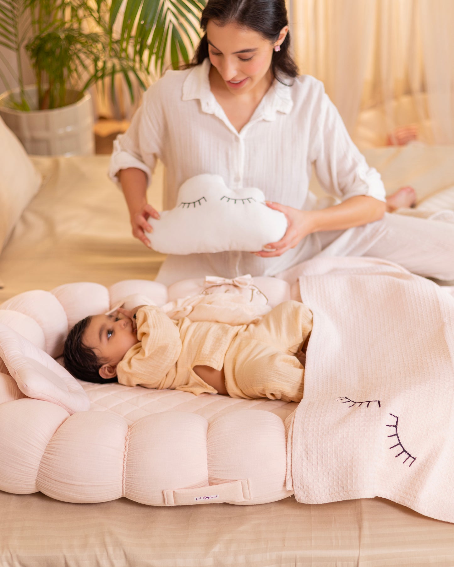 The Sleep Bubble Bed